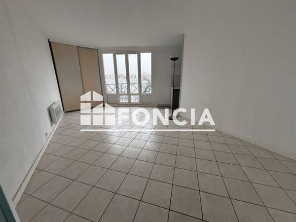 Location Appartement 2 pièces 47.11 m² - 1 AU 7 PLACE GERM.TAILLEFERRE Montigny Le Bretonneux 78180