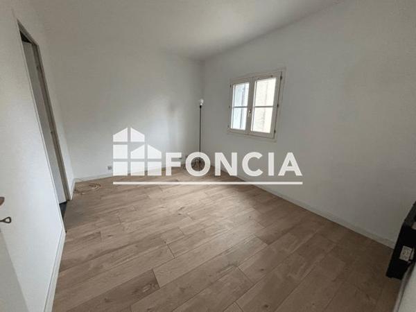 Location Appartement 2 pièces 47.11 m² - 1 AU 7 PLACE GERM.TAILLEFERRE Montigny Le Bretonneux 78180