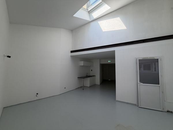 Bail commercial - MONTROND LES BAINS