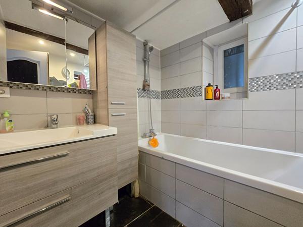 Appartement  familial 4 pièces à la Croix Fleurie