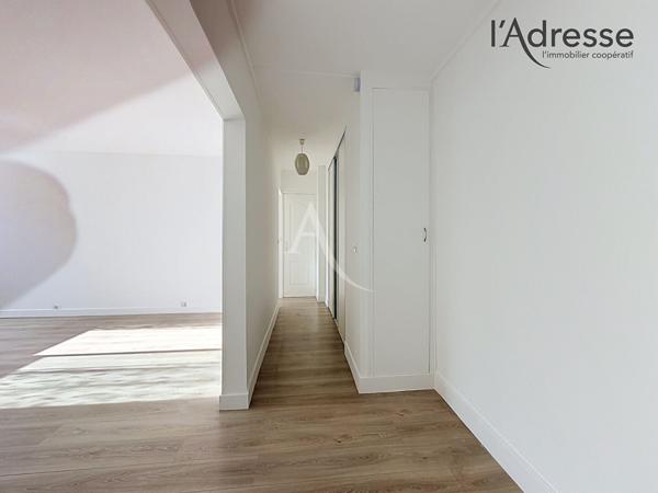 Appartement Suresnes T2 50m² Parking et Cave - 1 250 € CC