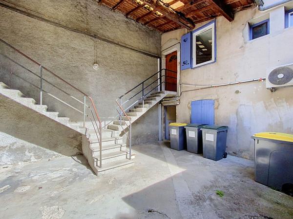 Appartement type 4, 59m2, 1 chambre et 1 bureau, centre de Meximieux