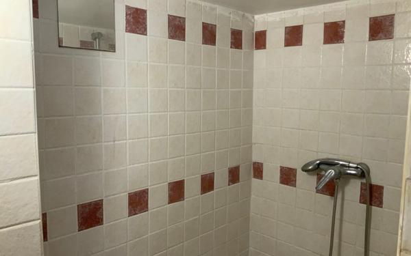 Appartement à vendre    1 pièce •  La Farlède