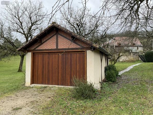 Maison à vendre à Gourdon dans le Lot (46300), ref : 46041/413