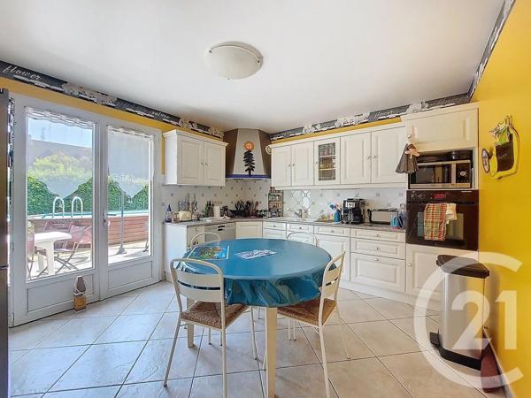Maison à vendre  6 pièces - 140 m 2   NEMOURS  - 77