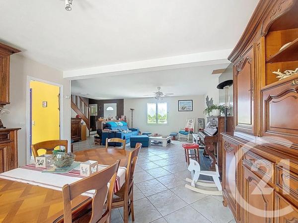 Maison à vendre  6 pièces - 140 m 2   NEMOURS  - 77