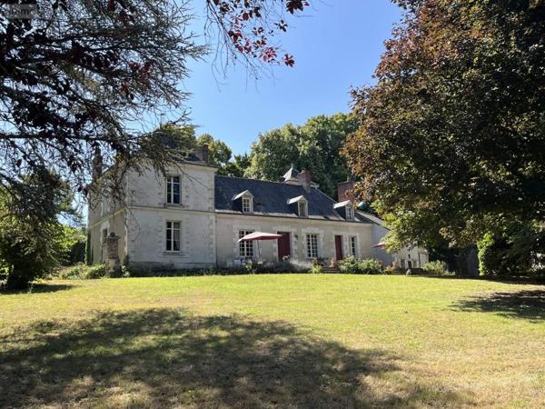 Propriete à vendre à Cheillé dans l'Indre-et-Loire (37190), ref : 003/2498