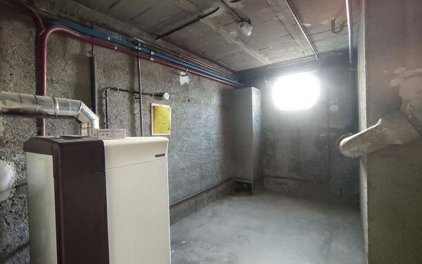 Immeuble à vendre    8 pièces •  Sully-sur-Loire