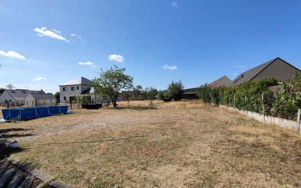 Immeuble à vendre    8 pièces •  Sully-sur-Loire