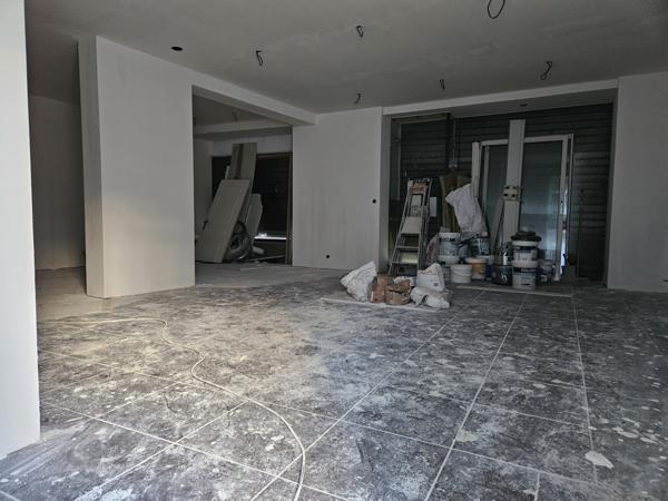 Brunoy (91800) Local commercial rénové - 60 m² - Quartier Talma (BRUNOY)