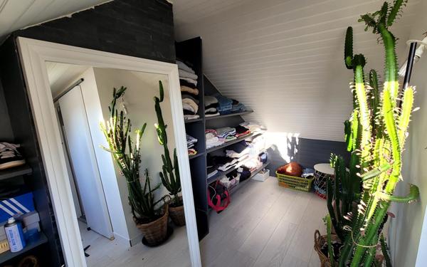 Maison à vendre    5 pièces • 99,57 m2 Orléans