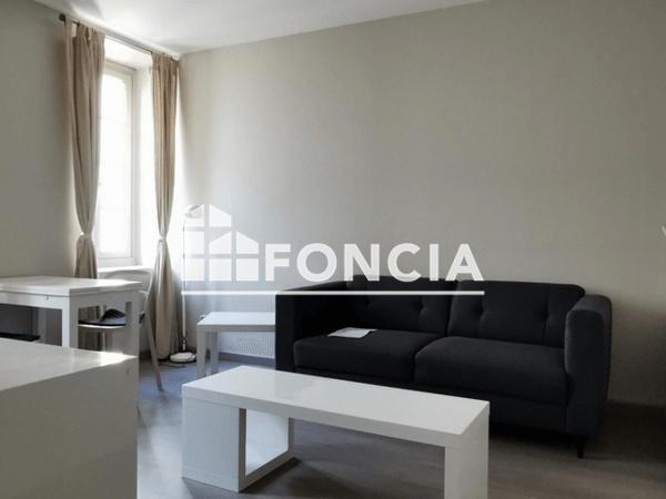 Location Appartement meublé 2 pièces 30.44 m² - 2 RUE DE LA CLOCHE La Rochelle 17000