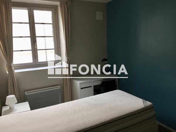 Location Appartement meublé 2 pièces 30.44 m² - 2 RUE DE LA CLOCHE La Rochelle 17000