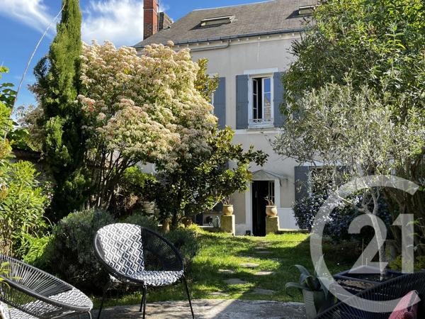 Maison à vendre  6 pièces - 166,14 m 2   AUNEAU BLEURY ST SYMPHORIEN  - 28