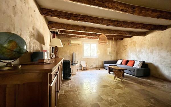 Maison à vendre    4 pièces • 100 m2 Alleins