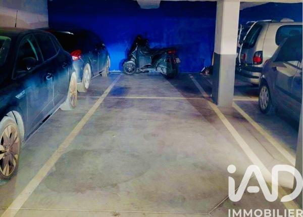 Parking à vendre 30 m² Saint-Ouen-sur-Seine