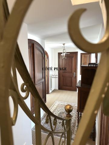 Royan (17200) ROYAN PONTAILLAC APPARTEMENT VUE OCÉAN AU PRIX DE 1 785 000 € HAI