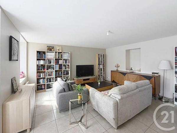 Maison à vendre  4 pièces - 97 m 2   CHARTRES  - 28