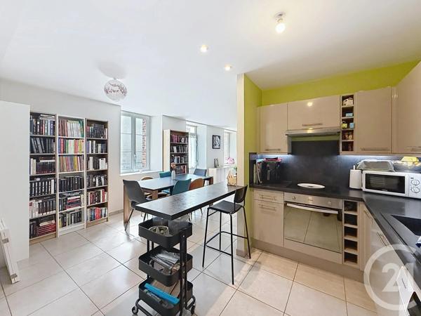 Maison à vendre  4 pièces - 97 m 2   CHARTRES  - 28