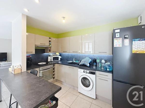 Maison à vendre  4 pièces - 97 m 2   CHARTRES  - 28