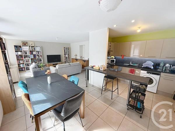 Maison à vendre  4 pièces - 97 m 2   CHARTRES  - 28