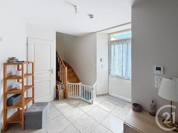 Maison à vendre  4 pièces - 97 m 2   CHARTRES  - 28