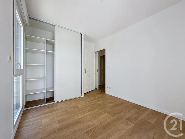 Appartement F3 à vendre  3 pièces - 60,32 m 2   CHARTRES  - 28