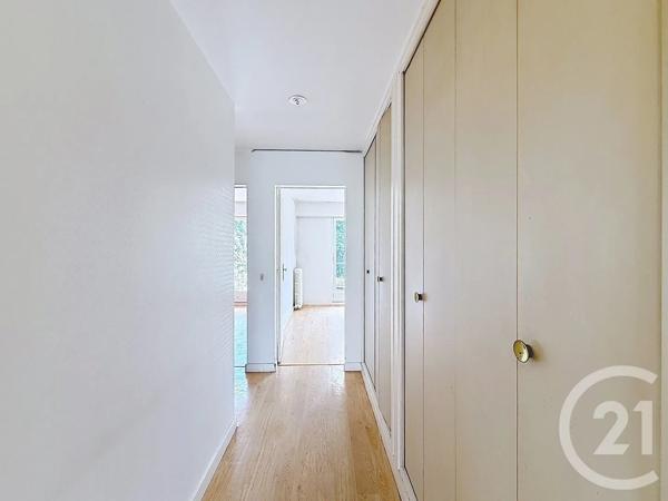 Appartement F3 à vendre  3 pièces - 81,95 m 2   NANTERRE  - 92