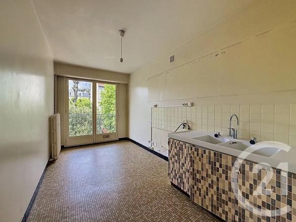 Appartement F3 à vendre  3 pièces - 81,95 m 2   NANTERRE  - 92
