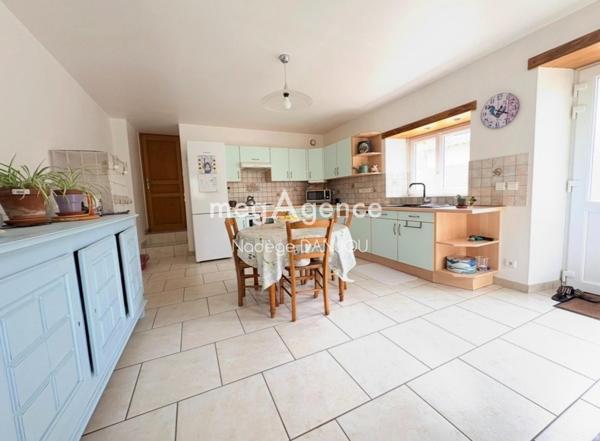 Maison à Saint-Lô, 50000 - 8 pièces 178m²