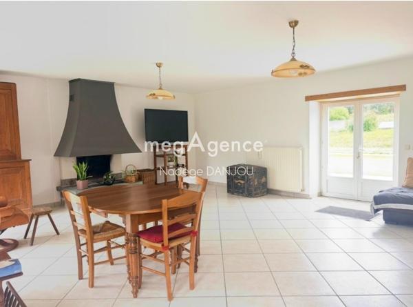 Maison à Saint-Lô, 50000 - 8 pièces 178m²