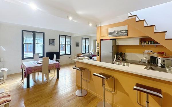 Appartement à vendre    2 pièces • 65,62 m2 Avignon