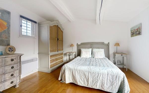 Appartement à vendre    2 pièces • 65,62 m2 Avignon