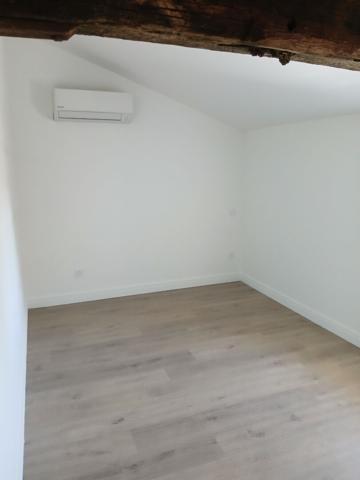Maison Venansault 4 pièce(s) 81 m2 ET une grange en espace de stockage, Venansault 85190