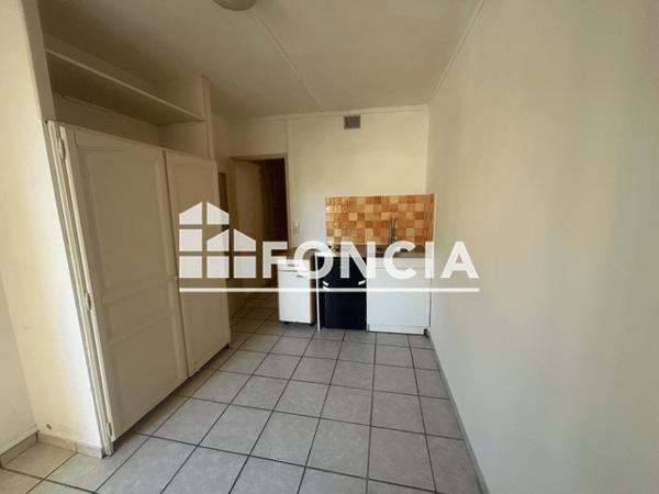 Location Studio meublé 14.74 m² - 37 RUE JEAN JACQUES ROUSSEAU Manosque 04100