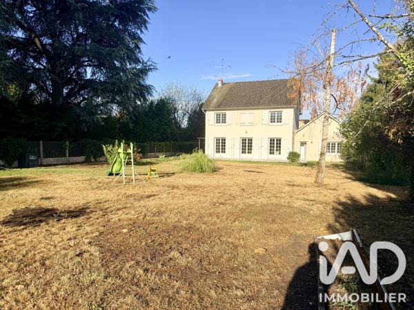 Maison à vendre 6 pièces 178 m² Orléans