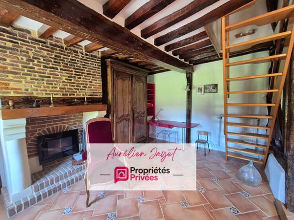 Beau potentiel -longère avec vie de plain pied - terrain de 2500m²