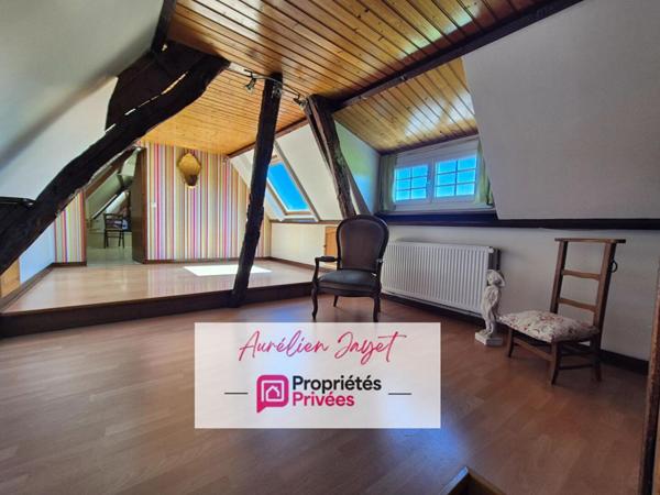 Beau potentiel -longère avec vie de plain pied - terrain de 2500m²