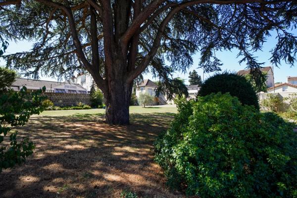 Maison à vendre 10 pièces MACON (71)