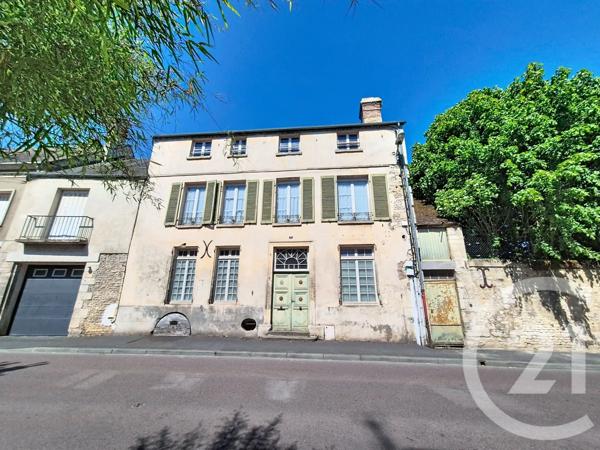 Maison à vendre  5 pièces - 130,65 m 2   ARGENTAN  - 61