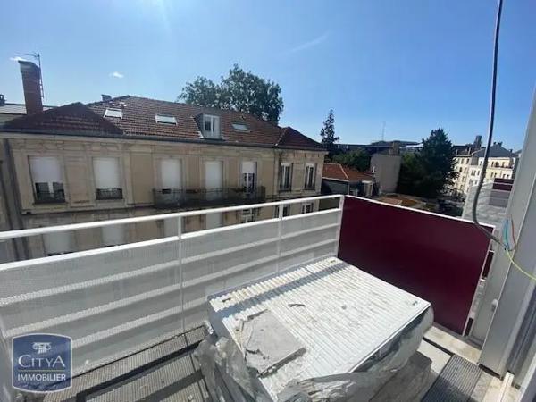 Appartement à louer 2 pièces 36.8m² Nancy (54000)