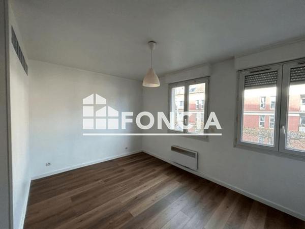 Location Studio 24.35 m² - 24 AVENUE DE LA REPUBLIQUE Beauvais 60000