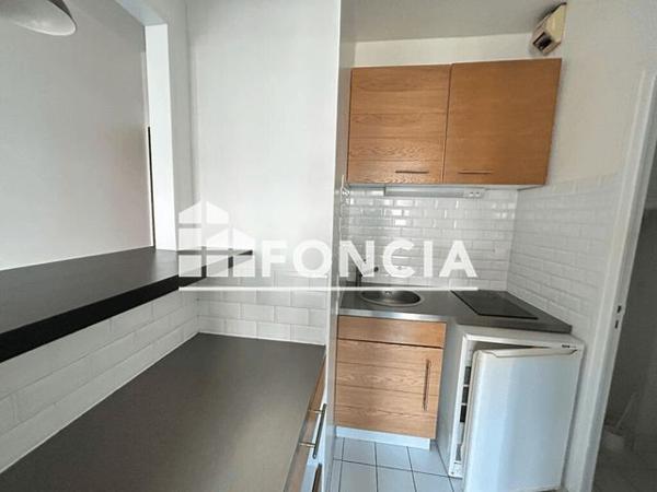 Location Studio 24.35 m² - 24 AVENUE DE LA REPUBLIQUE Beauvais 60000