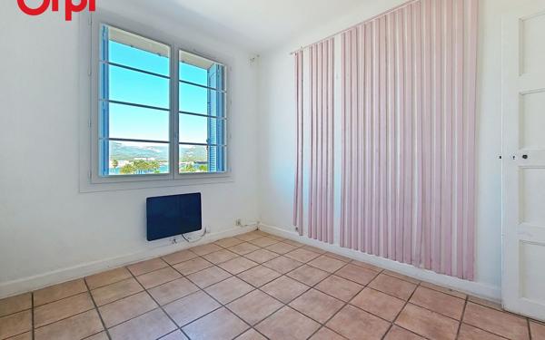 Appartement à vendre    2 pièces • 45,80 m2 La Seyne-sur-Mer