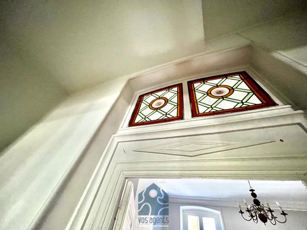 Hôtel particulier sur 3 niveaux avec terrasse