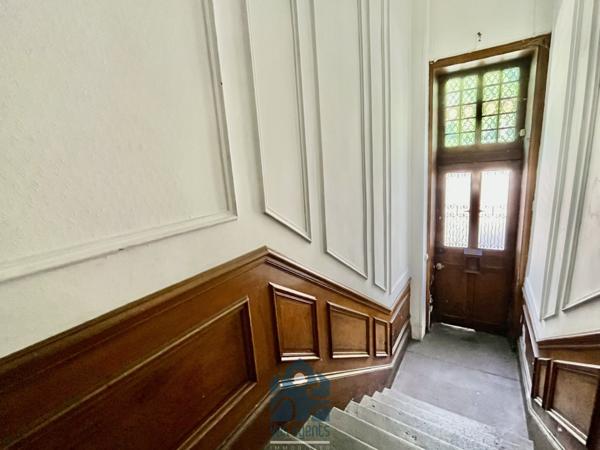 Hôtel particulier sur 3 niveaux avec terrasse