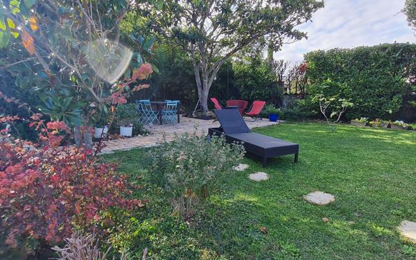 Maison à vendre    5 pièces • 160 m2 Villeneuve-lès-Avignon