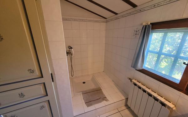 Maison à vendre    3 pièces •  Vedène