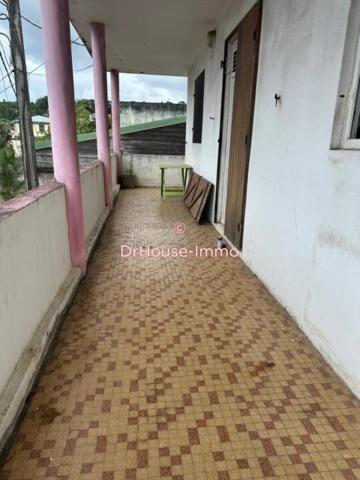 Immeuble à vendre 10 pièces de 181 m²