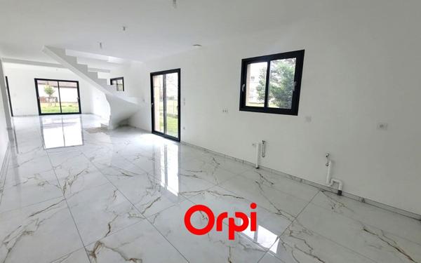 Maison à vendre    5 pièces •  Beaurepaire